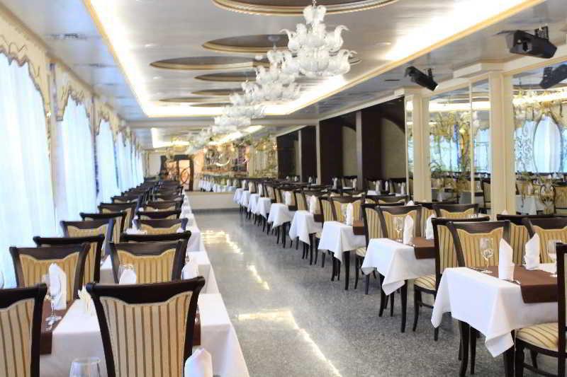 Royal Palace Hotel Almaty Exterior photo